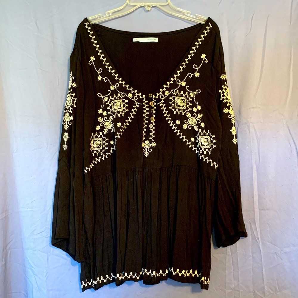 Women’s blouse